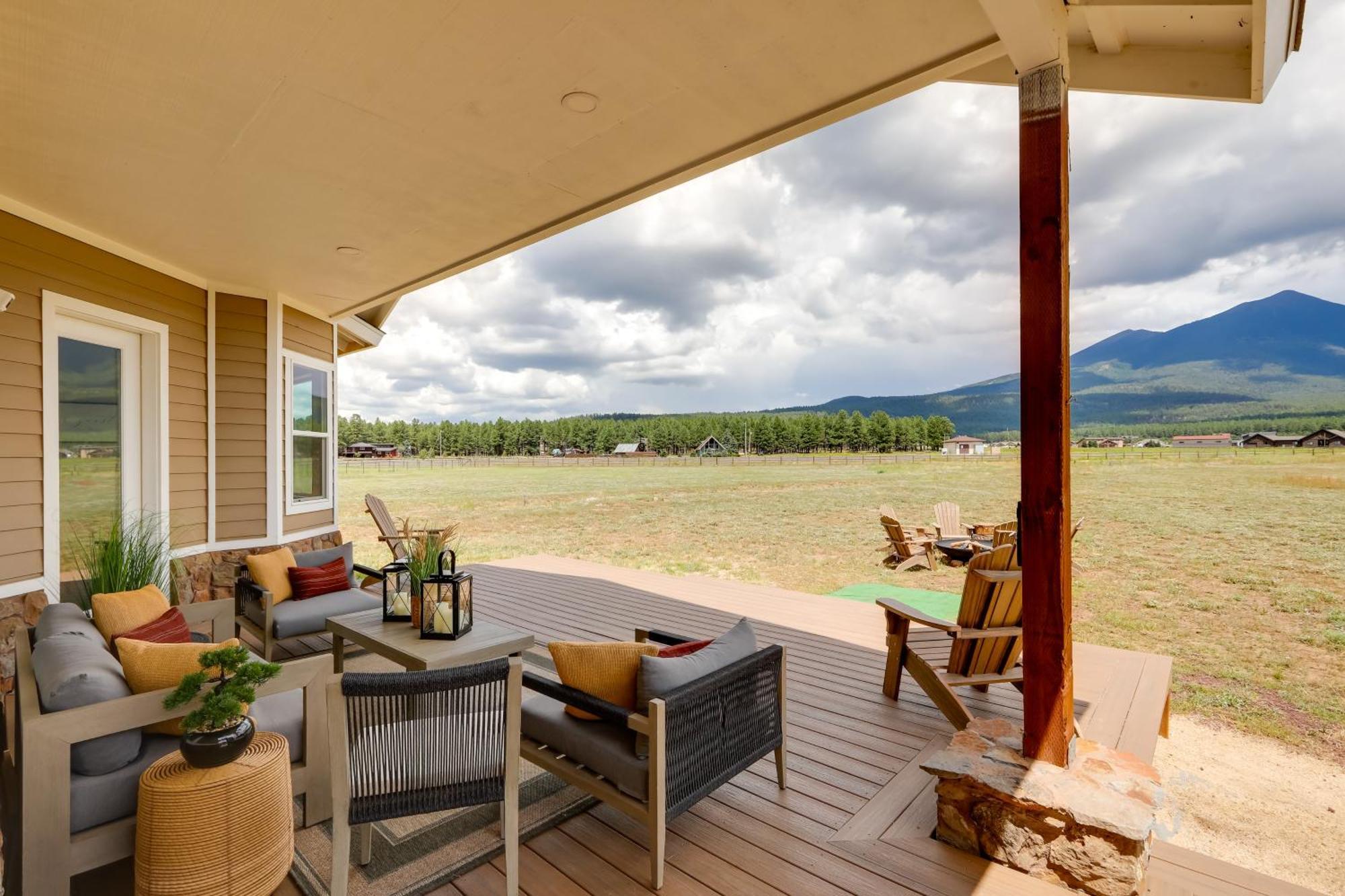 Vistas Bonitas Home With Patio 7 Mi To Snowbowl! フラッグスタッフ エクステリア 写真